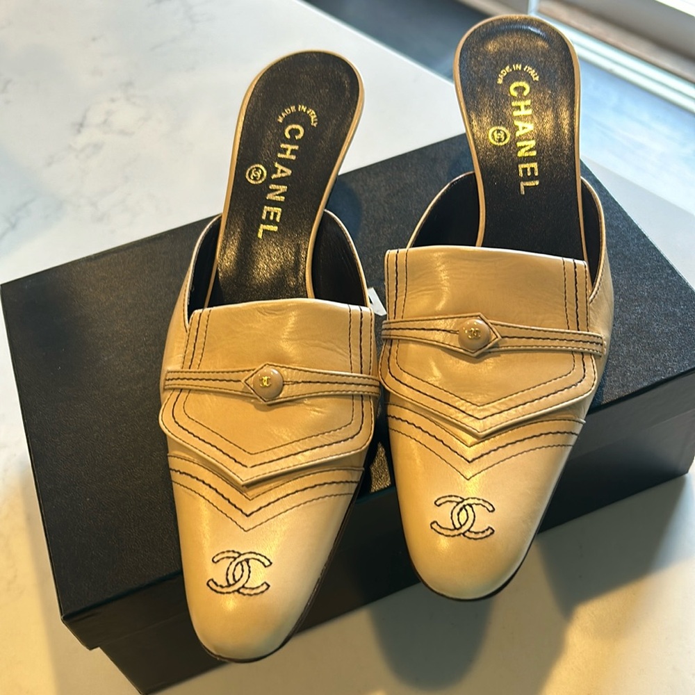 Chanel Beige Mule. Size 39 1/2. Worn once. Classic and beautiful. Kitten heel.
